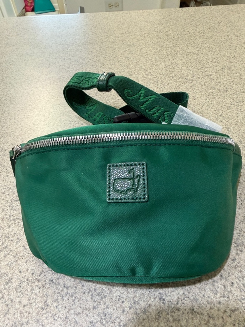 2026 Masters Tournament Belt Bag Green!!🔥🔥🔥 - Picture 2 of 16